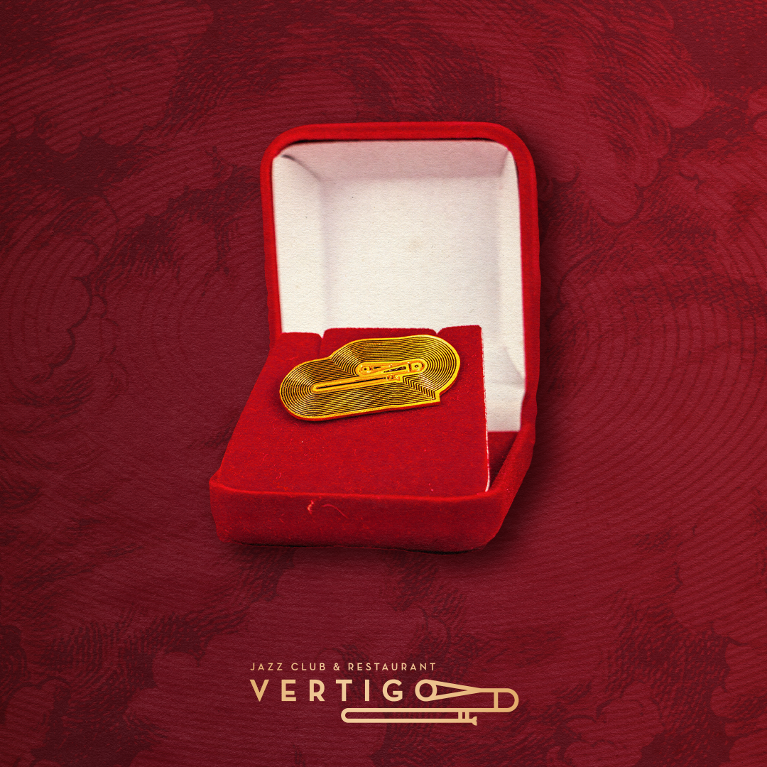 Przypinka Vertigo LOVER